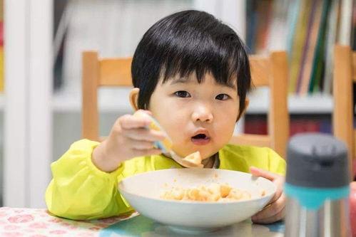 娱乐吃瓜酱喊着要吃饭,揭秘明星们的美食日常