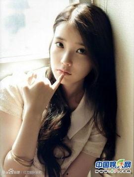 娱乐圈业内吃瓜女星小说,瓜田里的璀璨星辰